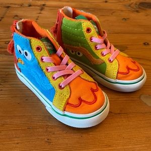 Sesame Street Vans SK8 Toddler Hi Zip Sneakers